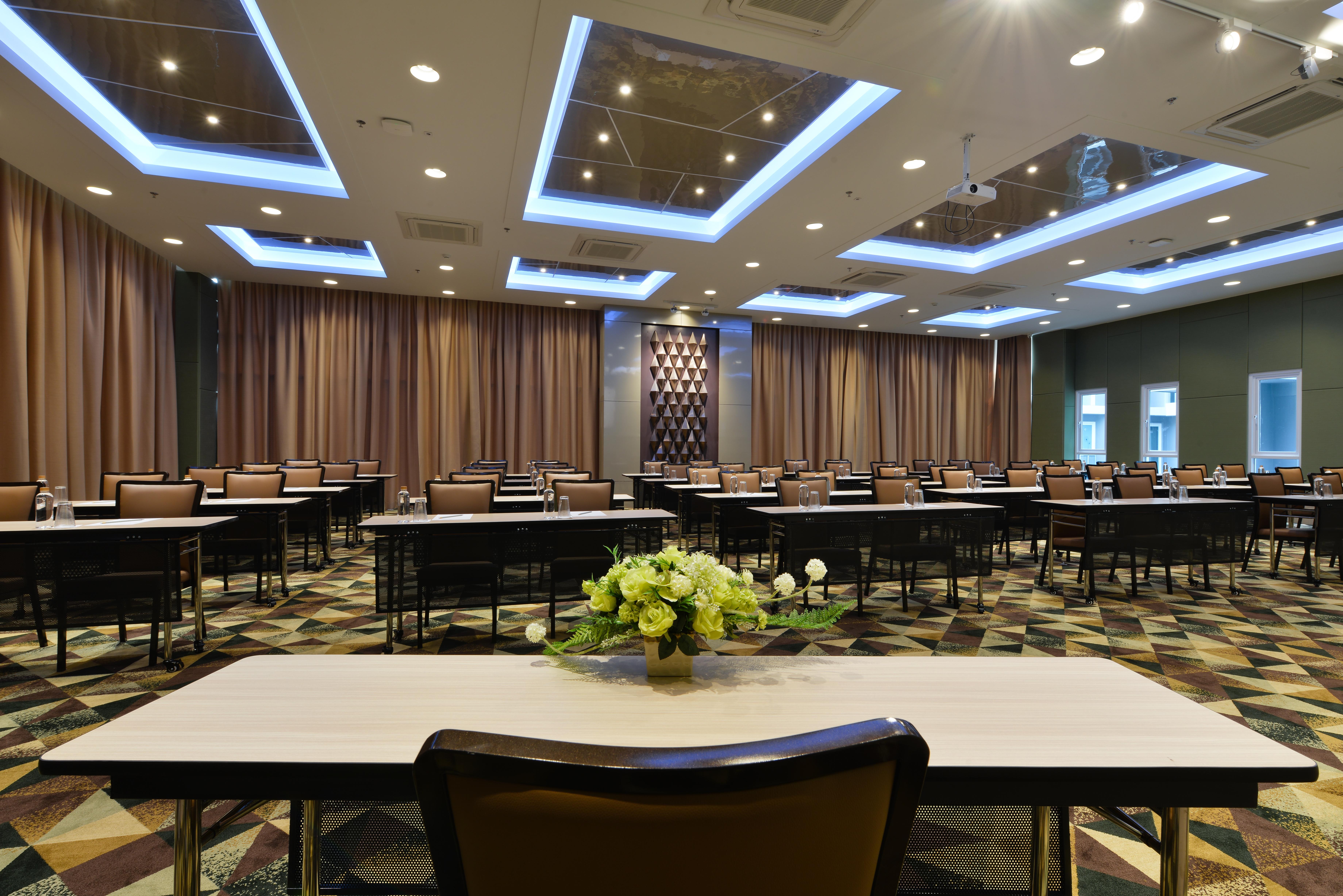 Готель Le D'Tel Бангкок Екстер'єр фото Meeting room